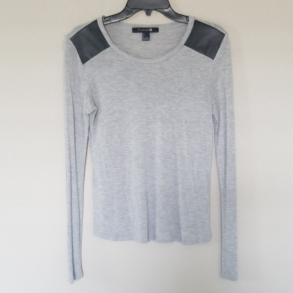 Gray long sleeve top
